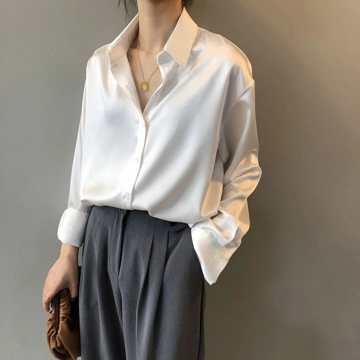 Chloé - Elegant Satin Blouse