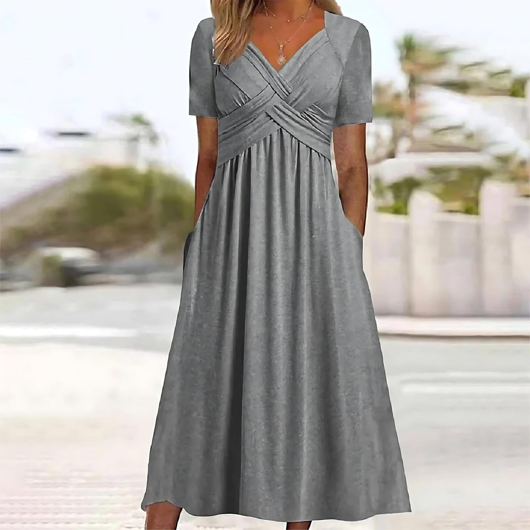 Kimmy - Casual Elegance Midi Dress